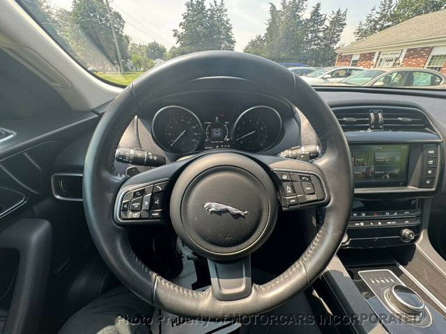 2017 Jaguar F-PACE 35t Premium AWD - 22882314 - 13