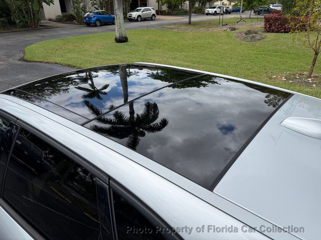 2017 Jaguar F-PACE 35t Premium AWD - 23000688 - 25