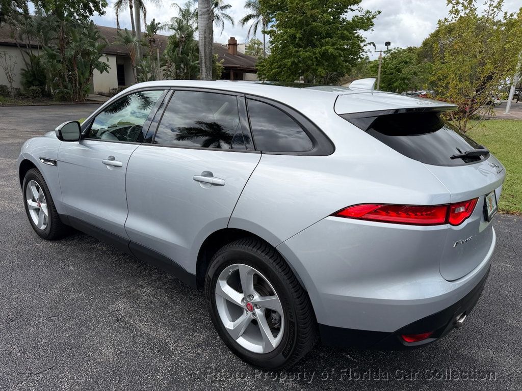 2017 Jaguar F-PACE 35t Premium AWD - 23000688 - 2