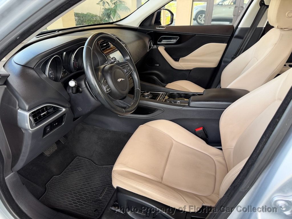 2017 Jaguar F-PACE 35t Premium AWD - 23000688 - 30
