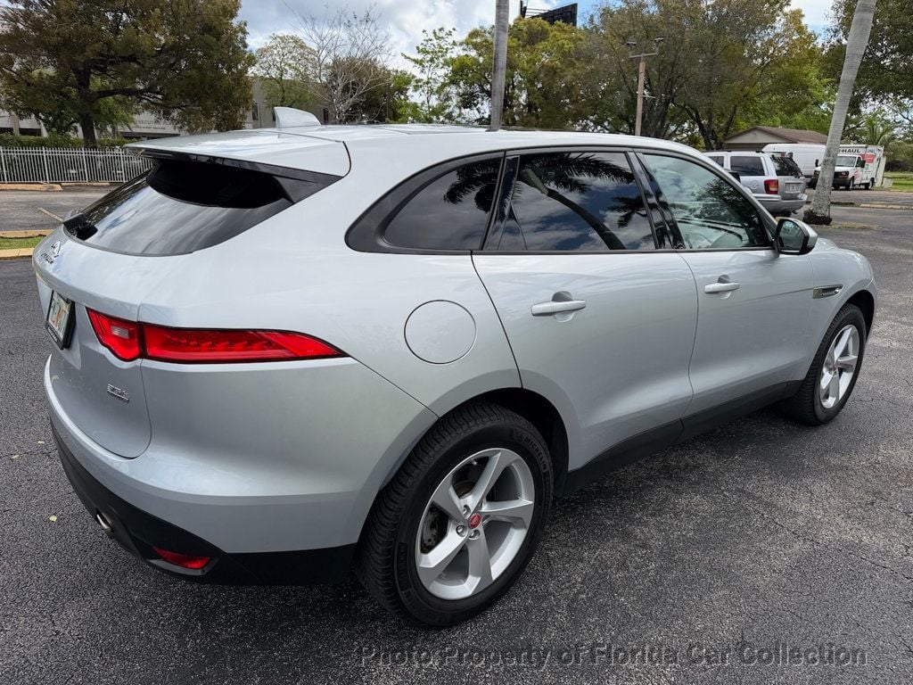 2017 Jaguar F-PACE 35t Premium AWD - 23000688 - 3