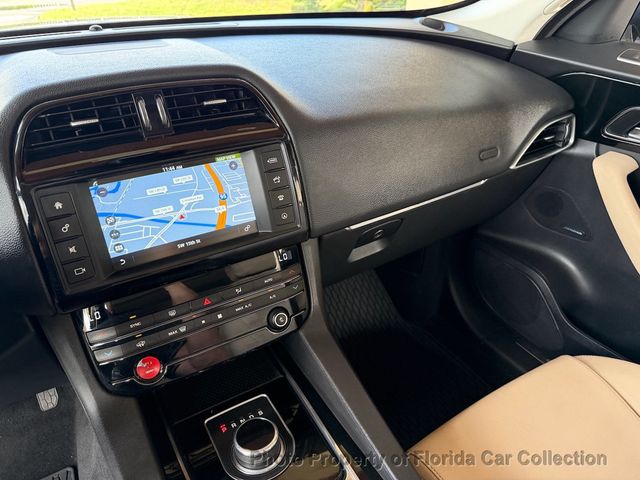 2017 Jaguar F-PACE 35t Premium AWD - 23000688 - 45