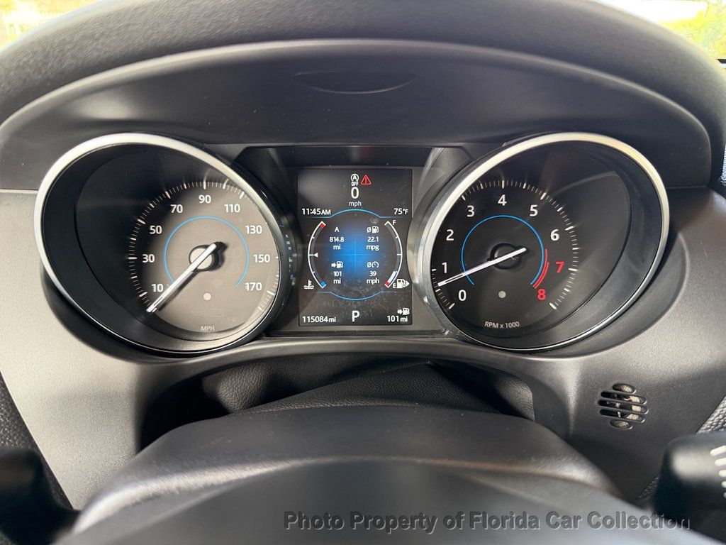 2017 Jaguar F-PACE 35t Premium AWD - 23000688 - 48