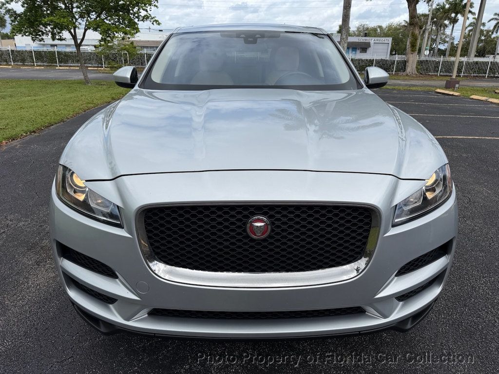 2017 Jaguar F-PACE 35t Premium AWD - 23000688 - 4