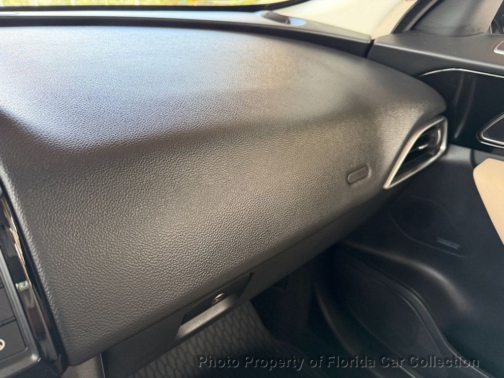 2017 Jaguar F-PACE 35t Premium AWD - 23000688 - 49