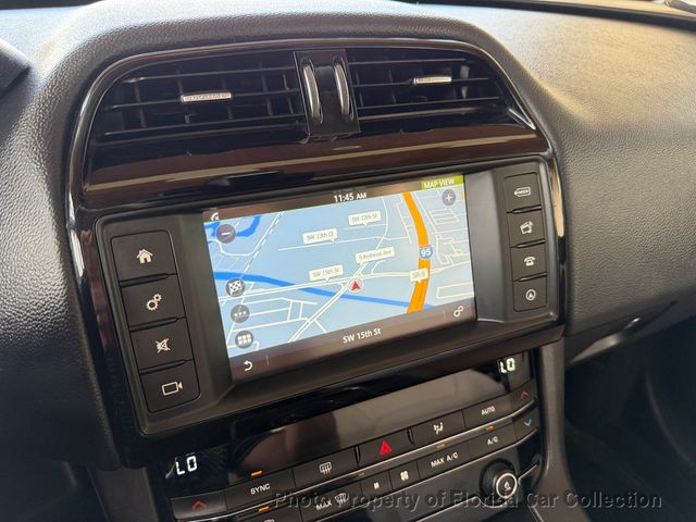 2017 Jaguar F-PACE 35t Premium AWD - 23000688 - 50