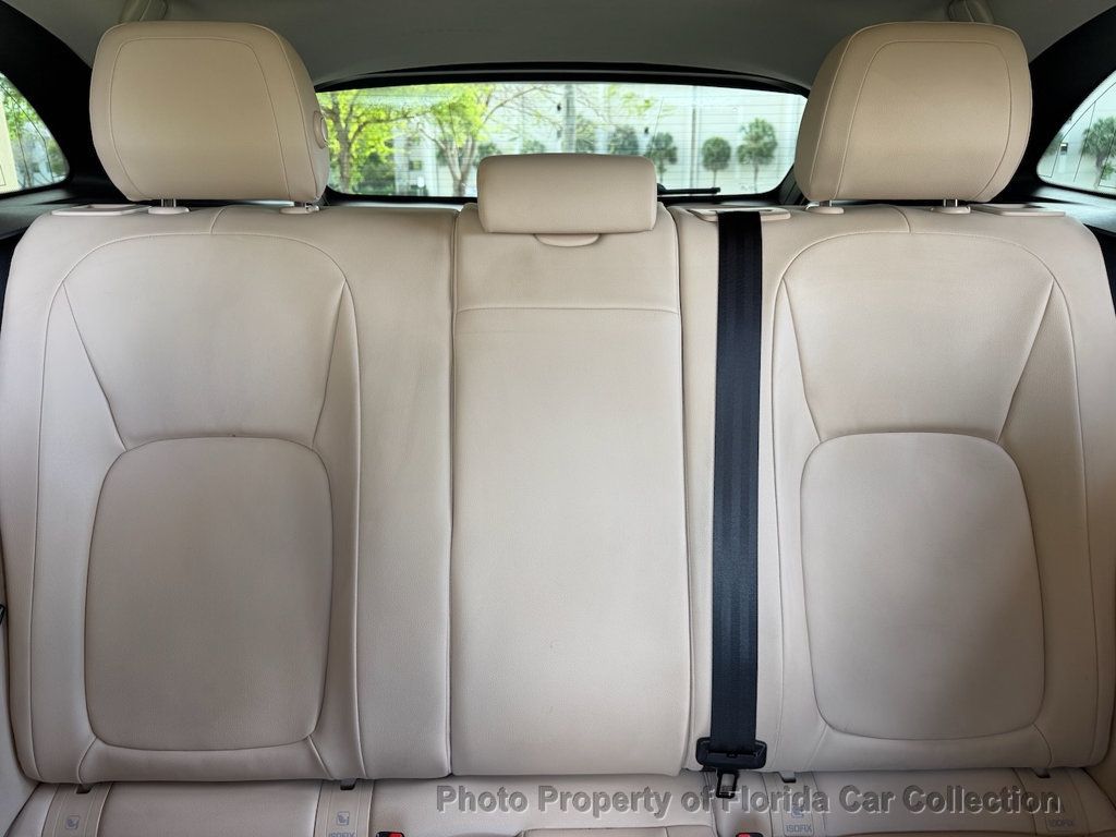 2017 Jaguar F-PACE 35t Premium AWD - 23000688 - 59