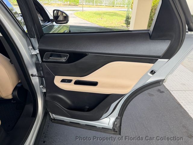 2017 Jaguar F-PACE 35t Premium AWD - 23000688 - 65