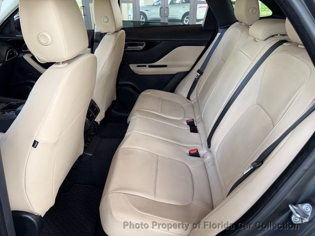 2017 Jaguar F-PACE 35t Premium AWD - 23000688 - 7