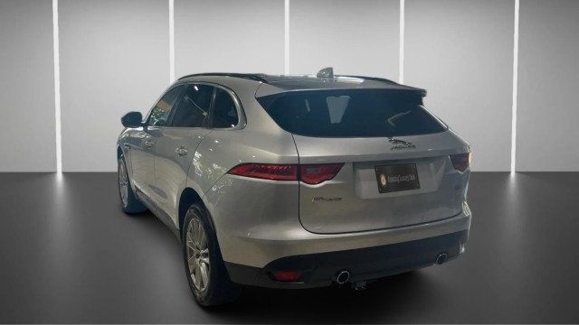 2017 Jaguar F-PACE 35t Prestige AWD - 23054039 - 11