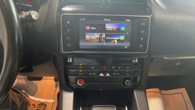 2017 Jaguar F-PACE 35t Prestige AWD - 23054039 - 21