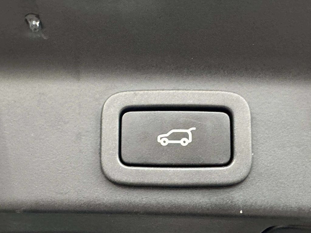 2017 Jaguar F-PACE 35t Prestige AWD - 23015329 - 13