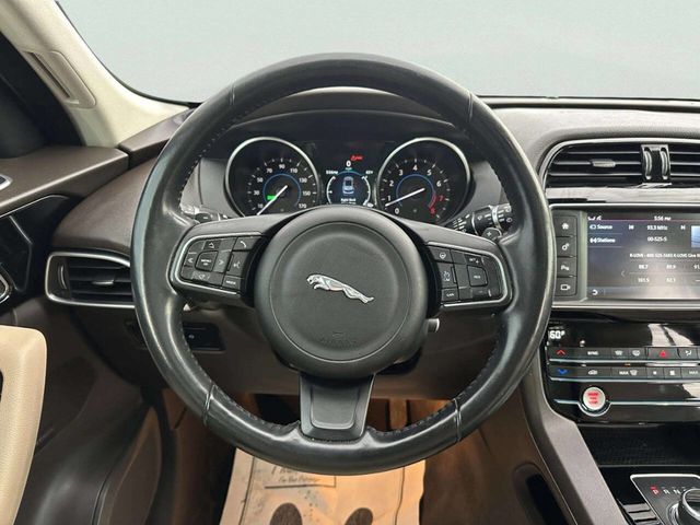 2017 Jaguar F-PACE 35t Prestige AWD - 23015329 - 20