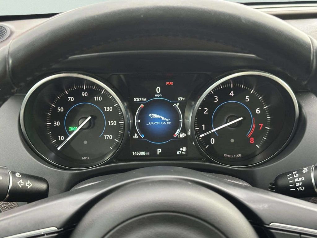 2017 Jaguar F-PACE 35t Prestige AWD - 23015329 - 24