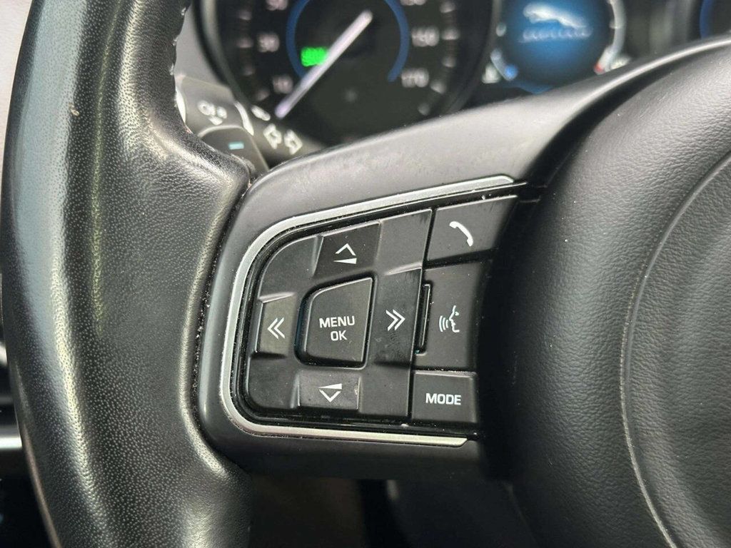 2017 Jaguar F-PACE 35t Prestige AWD - 23015329 - 33