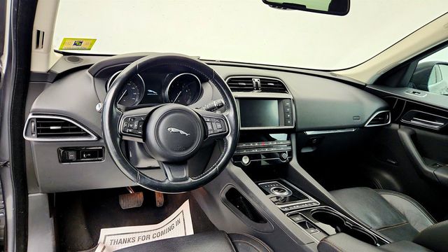 2017 Jaguar F-PACE 35t Prestige AWD - 23023513 - 10