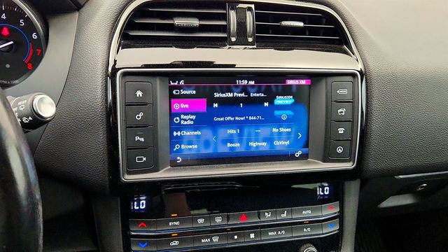 2017 Jaguar F-PACE 35t Prestige AWD - 23023513 - 16