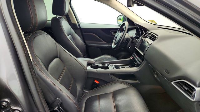 2017 Jaguar F-PACE 35t Prestige AWD - 23023513 - 21