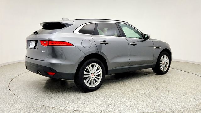 2017 Jaguar F-PACE 35t Prestige AWD - 23023513 - 4