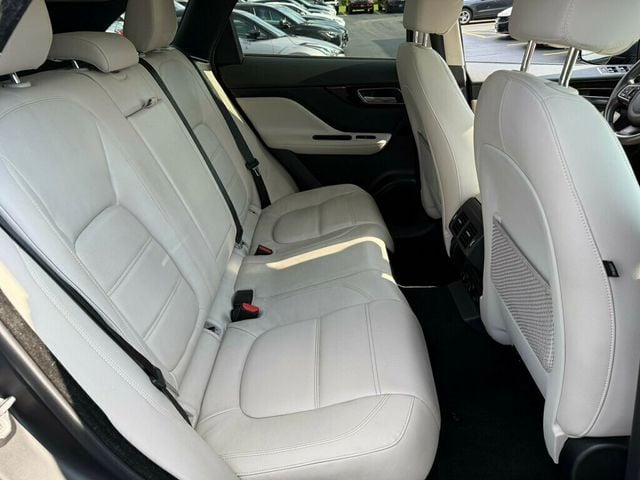 2017 Jaguar F-PACE 35t Prestige AWD - 23060482 - 19