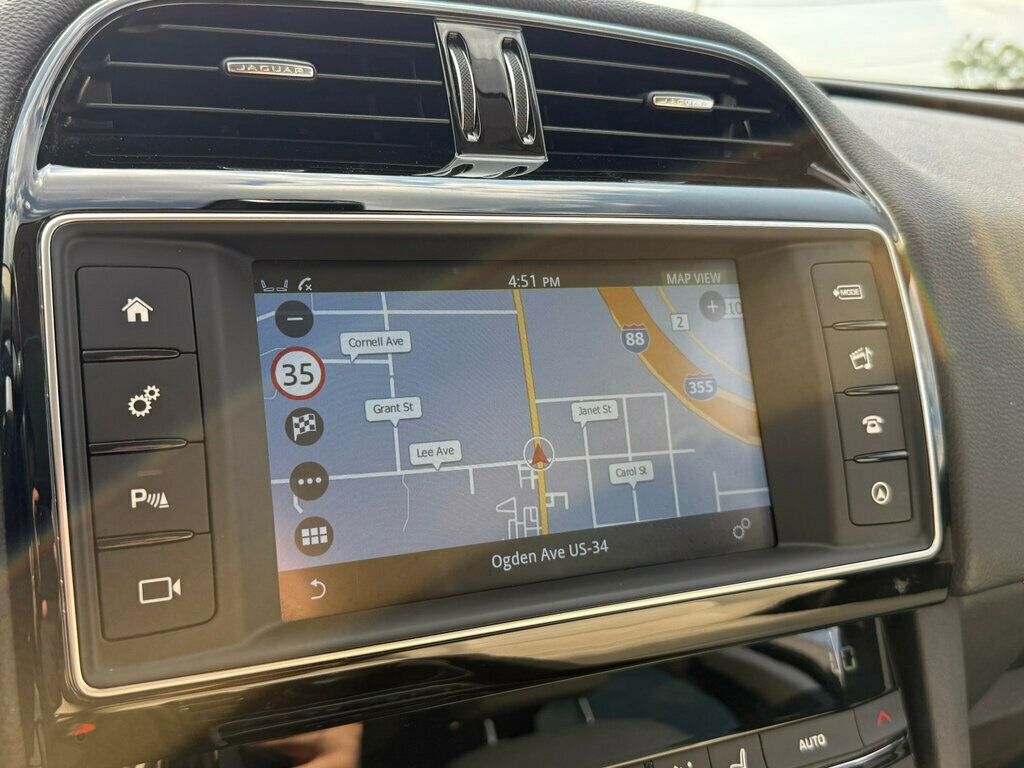 2017 Jaguar F-PACE 35t Prestige AWD - 23060482 - 2