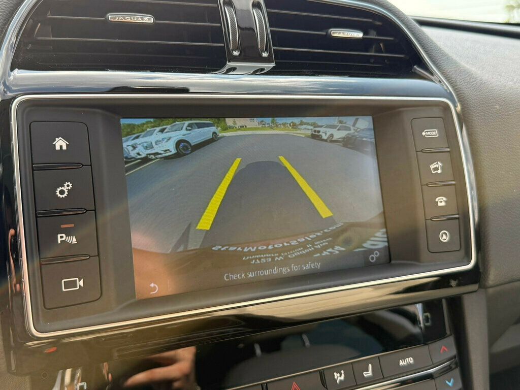 2017 Jaguar F-PACE 35t Prestige AWD - 23060482 - 3