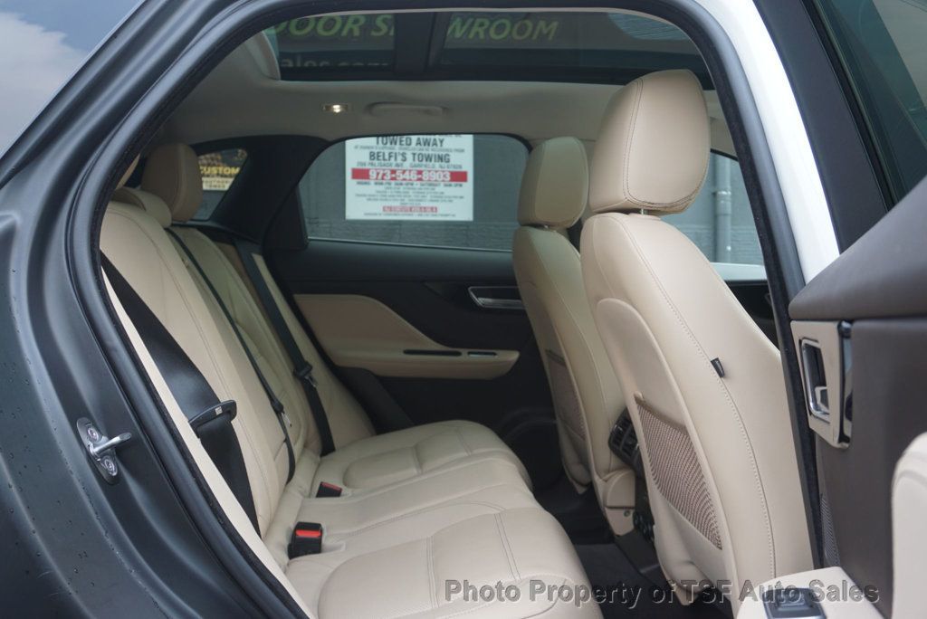 2017 Jaguar F-PACE 35t Prestige AWD - 23059323 - 11