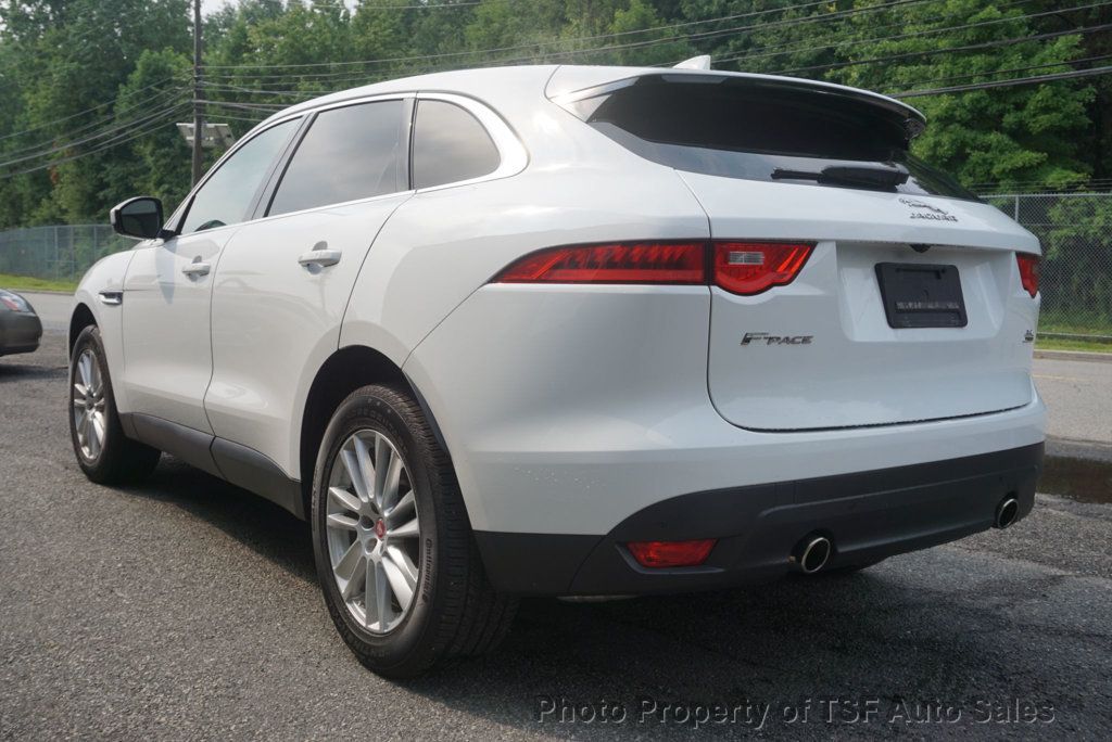 2017 Jaguar F-PACE 35t Prestige AWD - 23059323 - 4