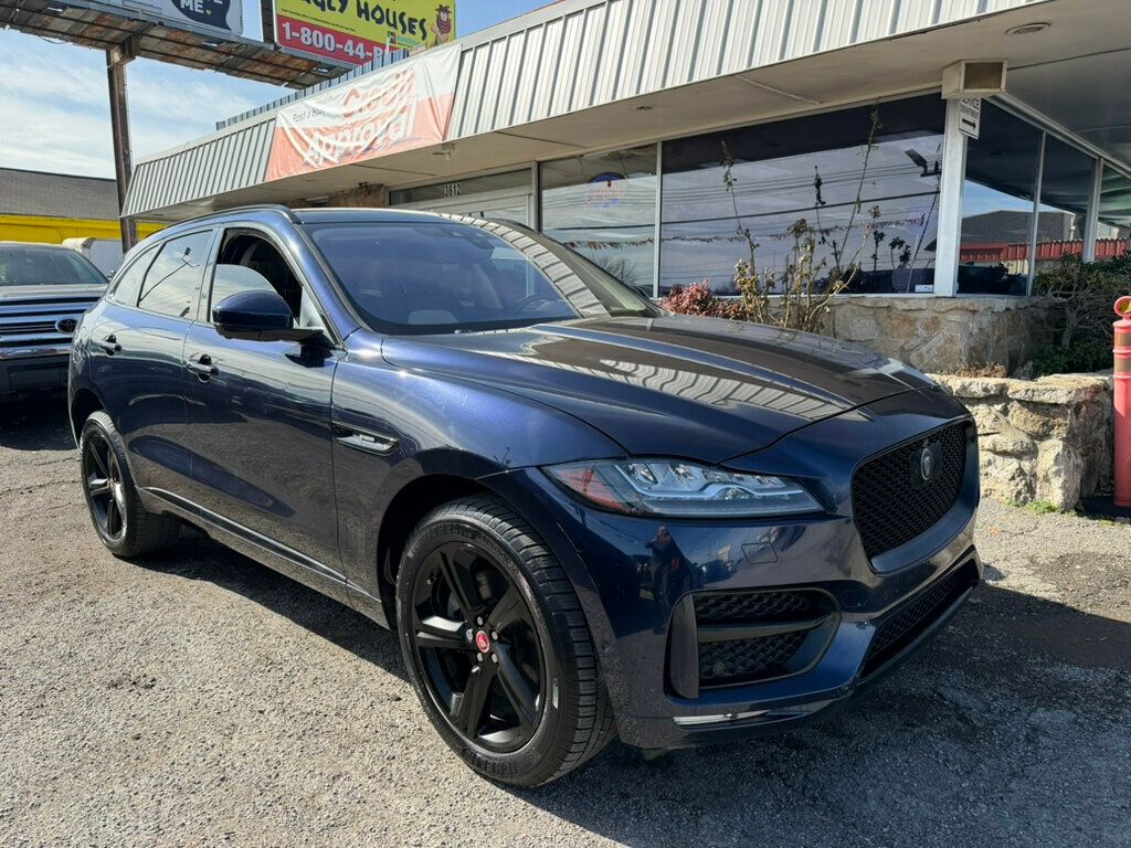 2017 Jaguar F-PACE 35t R-Sport AWD - 22983259 | Video 1