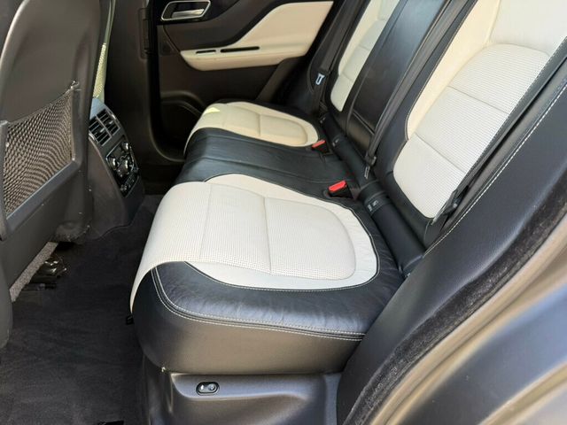 2017 Jaguar F-PACE 35t R-Sport AWD - 22983259 - 10