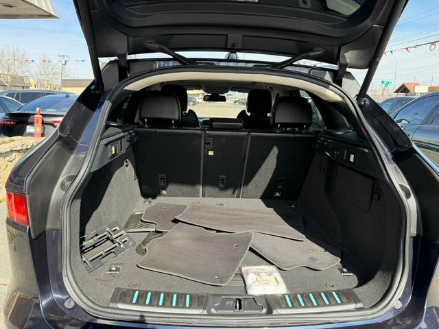 2017 Jaguar F-PACE 35t R-Sport AWD - 22983259 - 17