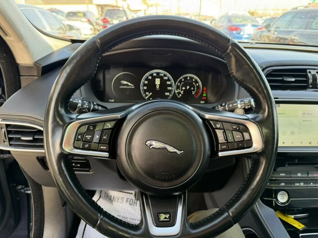 2017 Jaguar F-PACE 35t R-Sport AWD - 22983259 - 25