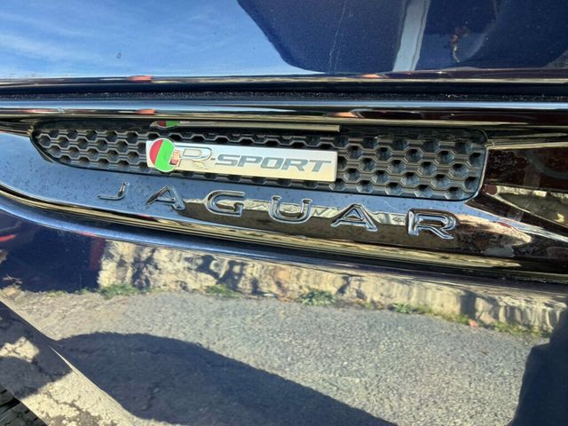 2017 Jaguar F-PACE 35t R-Sport AWD - 22983259 - 31