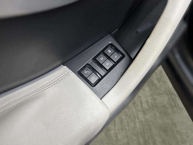 2017 Jaguar F-PACE 35t R-Sport AWD - 22992725 - 13