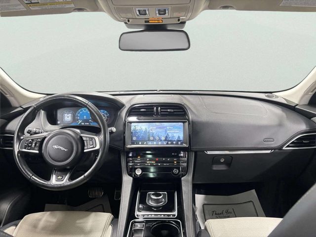 2017 Jaguar F-PACE 35t R-Sport AWD - 22992725 - 27