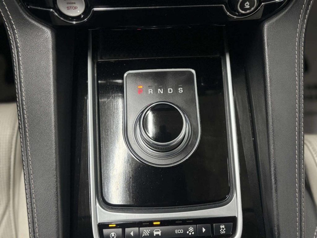 2017 Jaguar F-PACE 35t R-Sport AWD - 22992725 - 34