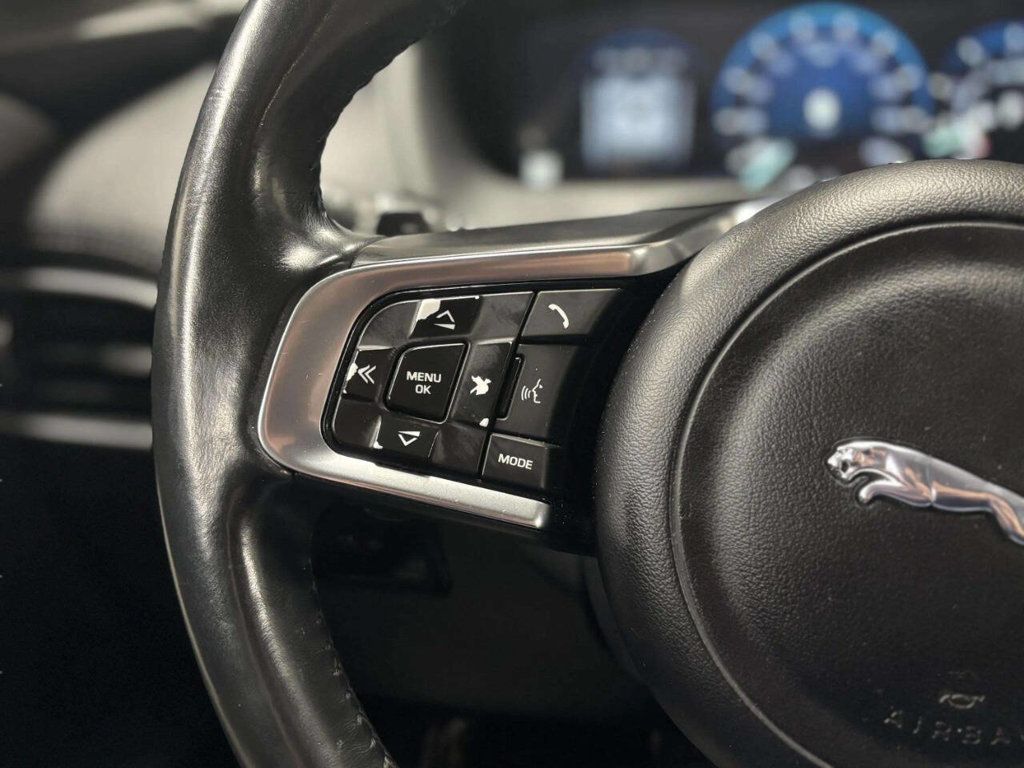 2017 Jaguar F-PACE 35t R-Sport AWD - 22992725 - 37