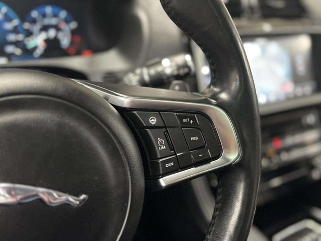 2017 Jaguar F-PACE 35t R-Sport AWD - 22992725 - 39
