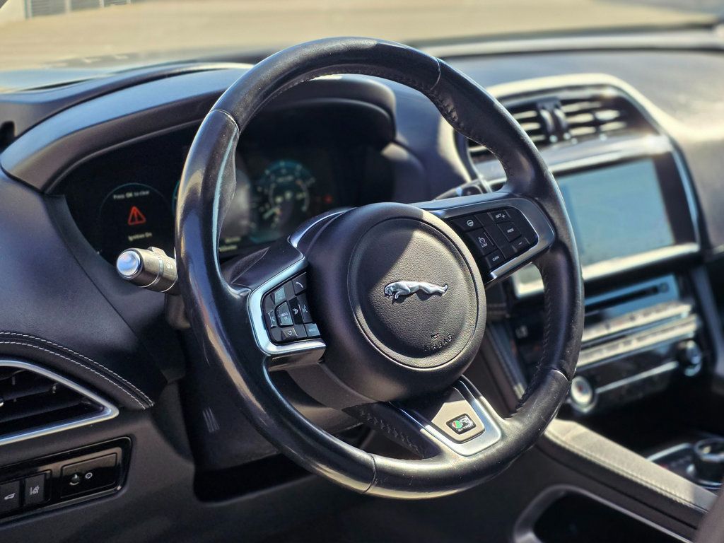 2017 Jaguar F-PACE 35t R-Sport AWD - 22982618 - 18