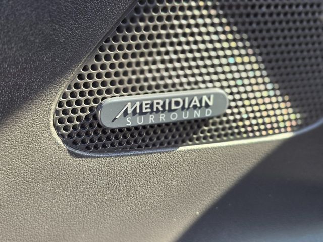 2017 Jaguar F-PACE 35t R-Sport AWD - 22982618 - 29