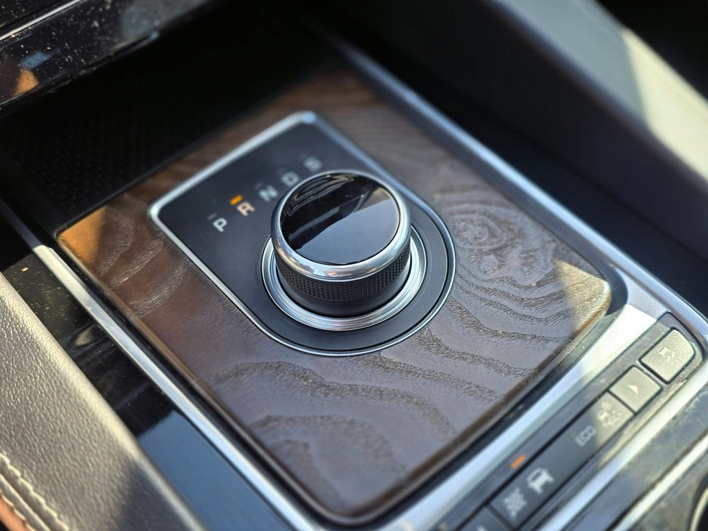 2017 Jaguar F-PACE 35t R-Sport AWD - 22982618 - 38