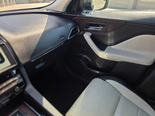 2017 Jaguar F-PACE 35t R-Sport AWD - 22982618 - 42