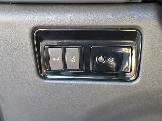 2017 Jaguar F-PACE 35t R-Sport AWD - 22982618 - 47