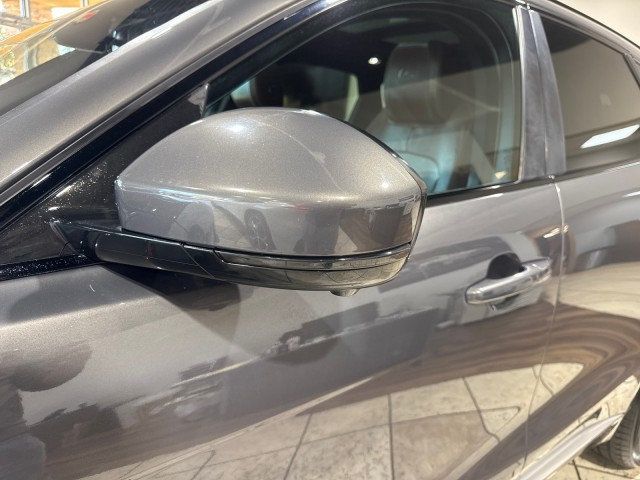 2017 Jaguar F-PACE S AWD - 22948488 - 9