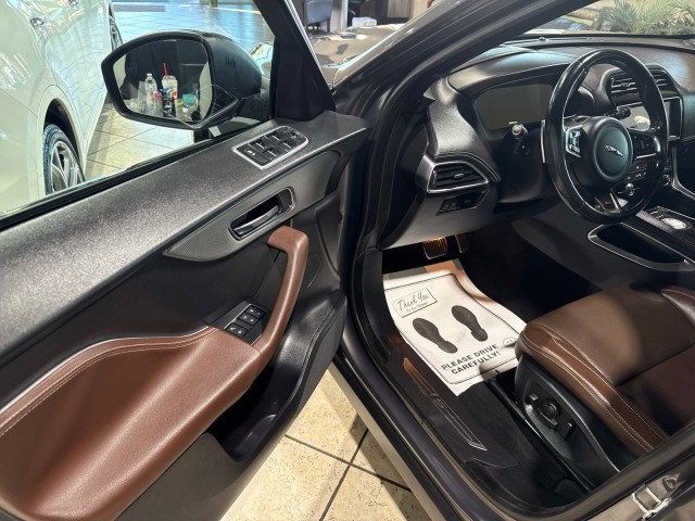 2017 Jaguar F-PACE S AWD - 22948488 - 12