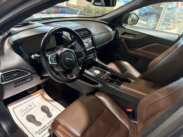 2017 Jaguar F-PACE S AWD - 22948488 - 14