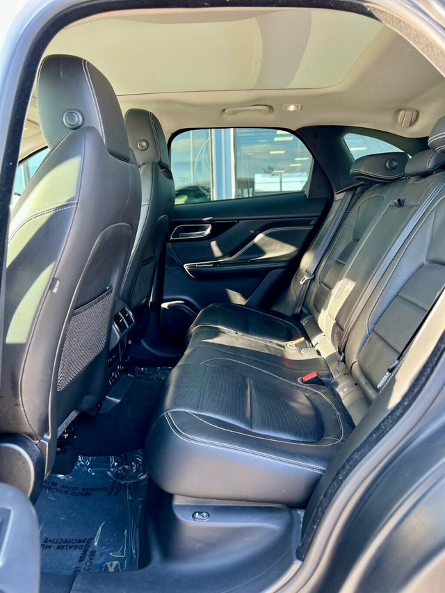 2017 Jaguar F-PACE S AWD - 22956890 - 18