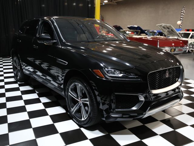 2017 Jaguar F-PACE S AWD - 23053533 - 13