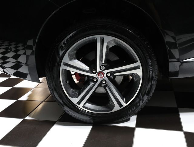 2017 Jaguar F-PACE S AWD - 23053533 - 32