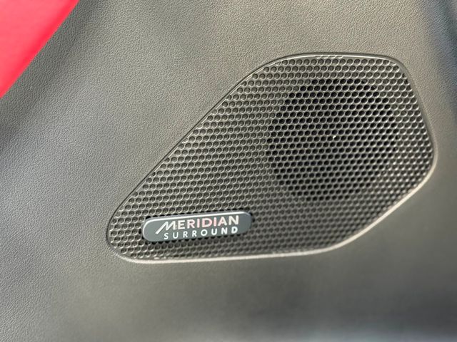 2017 Jaguar F-PACE S AWD - 22979291 - 18